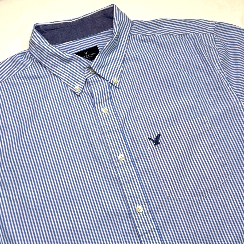 American Eagle Mens Striped Classic Fit Button Down Shirt Size L Blue White